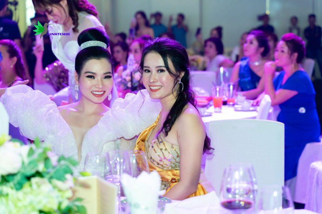 Kim Linh cùng CEO - Cao Thị Thuỳ Dung