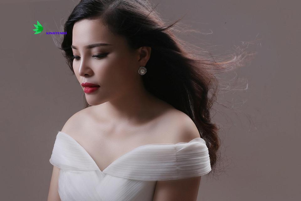 Chúc Ánh luôn cố gắng trong mọi công việc và thành công đã mỉm cười