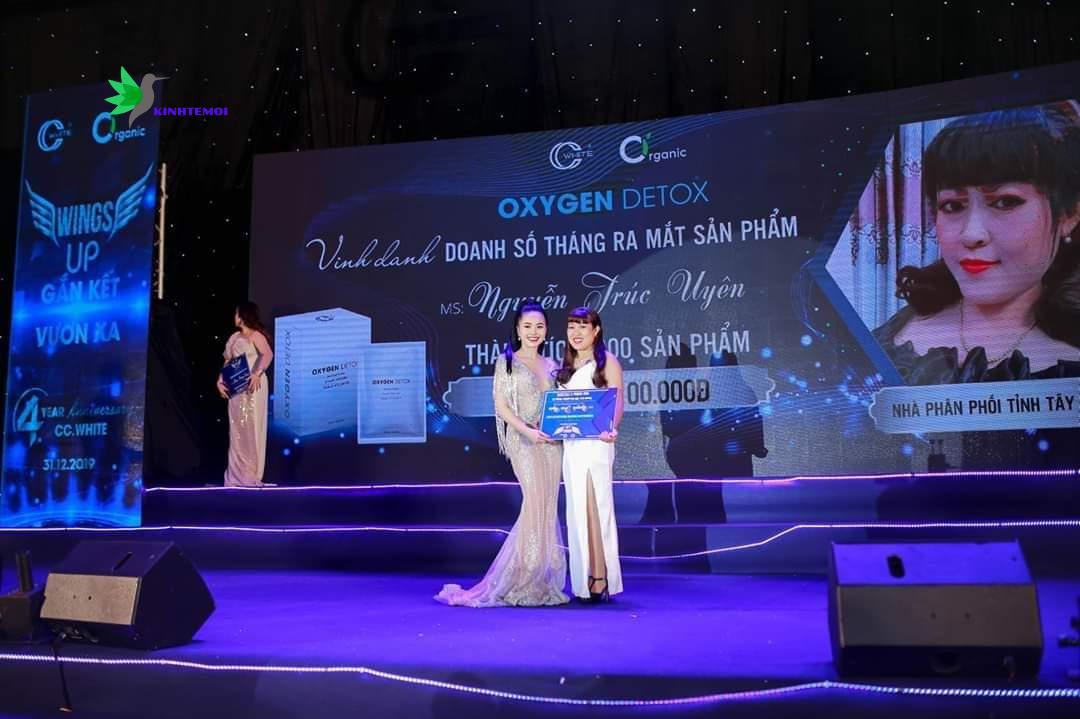Chỉ sau một thời gian kinh doanh chị Uyên đã gặt hái nhiều thành công 