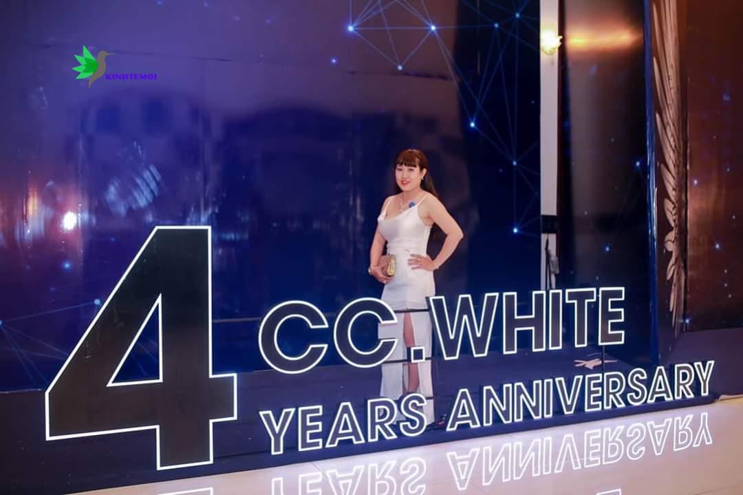 Cô giáo Trúc Uyên kinh doanh thành công cùng mỹ phẩm CC White 