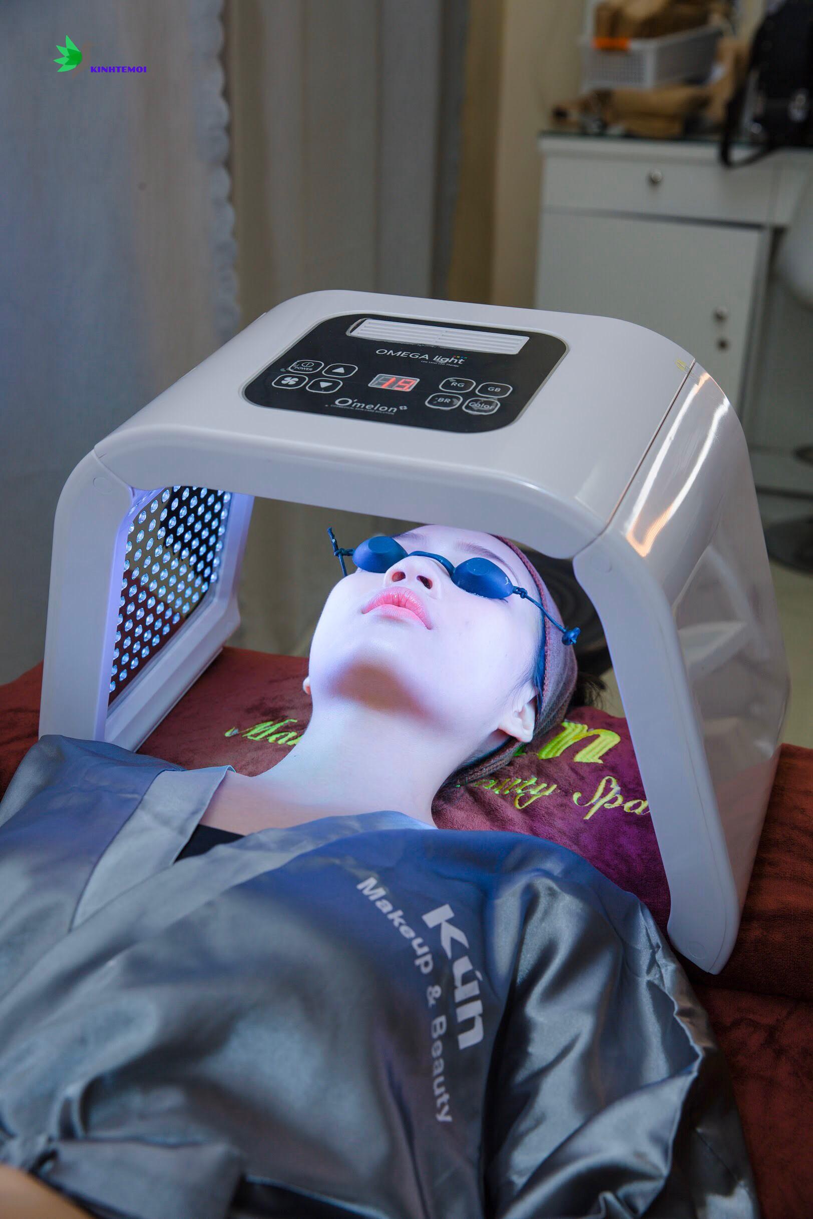 Trang thiết bị hiện đại, máy móc cập nhật để phục vụ khách.