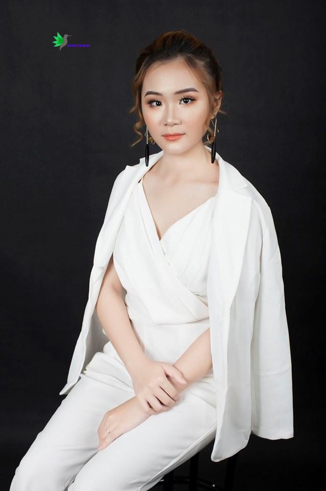 Cô hiện đang điều hành hệ thống với khoảng 20 thành viên