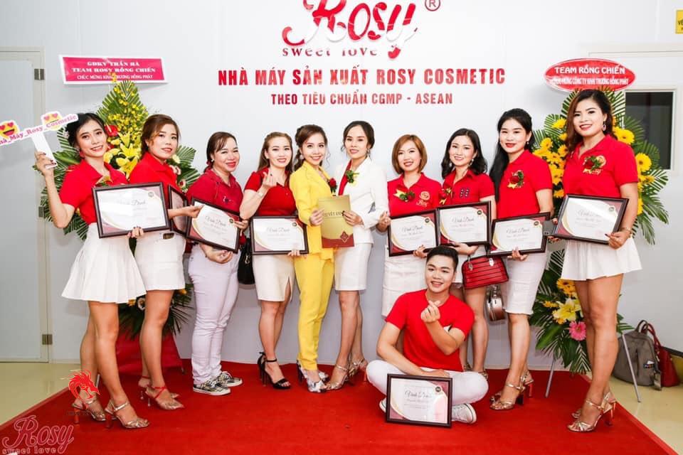 Mỹ Liên bản lĩnh tài năng