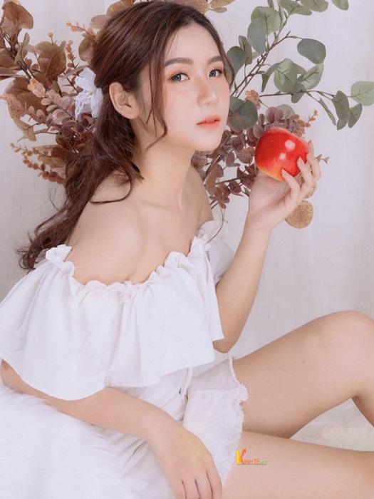 Vẻ đẹp ngọt ngào của cô nàng 9X