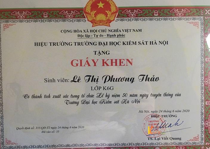 Giấy khen của lớp trưởng kiểm sát khóa 6