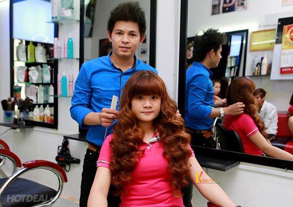 Anh Phương và mẫu tóc mới