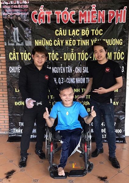 Võ Thanh Phương và chuyến đi thiện nguyện hàng tháng giúp đỡ người khuyết tật