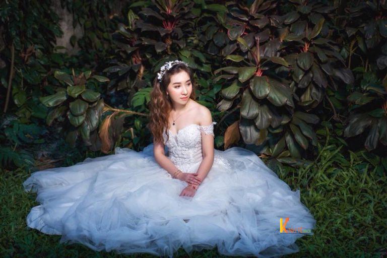 Nhan sắc của 8X Bích Huyền
