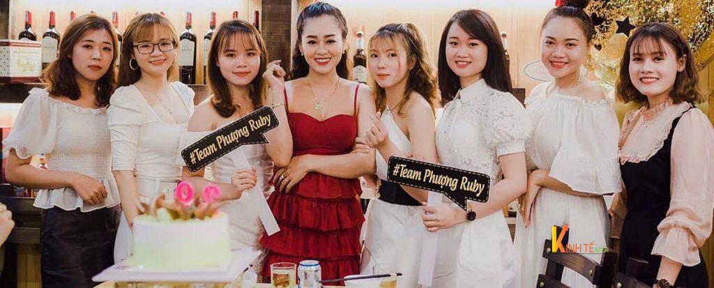 Hình ảnh học trò của Phượng Ruby