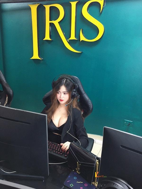 Việc chơi game cũng là niềm đam mê đặc biệt của Streamer Hoàng Phương Anh