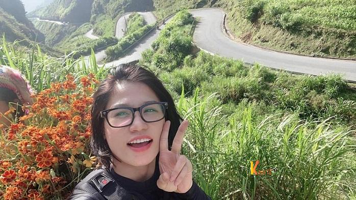 Chị check in tại cung đường đẹp nhất Việt Nam